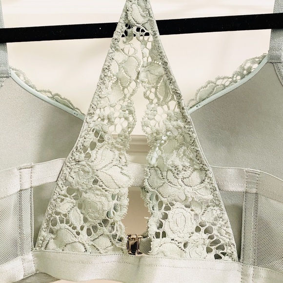 VICTORIA’S SECRET very sexy bra - Picture 7 of 10